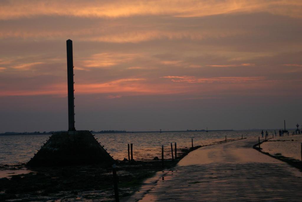 Bed and Breakfast Au Passage Du Gois Beauvoir-sur-Mer Exterior foto